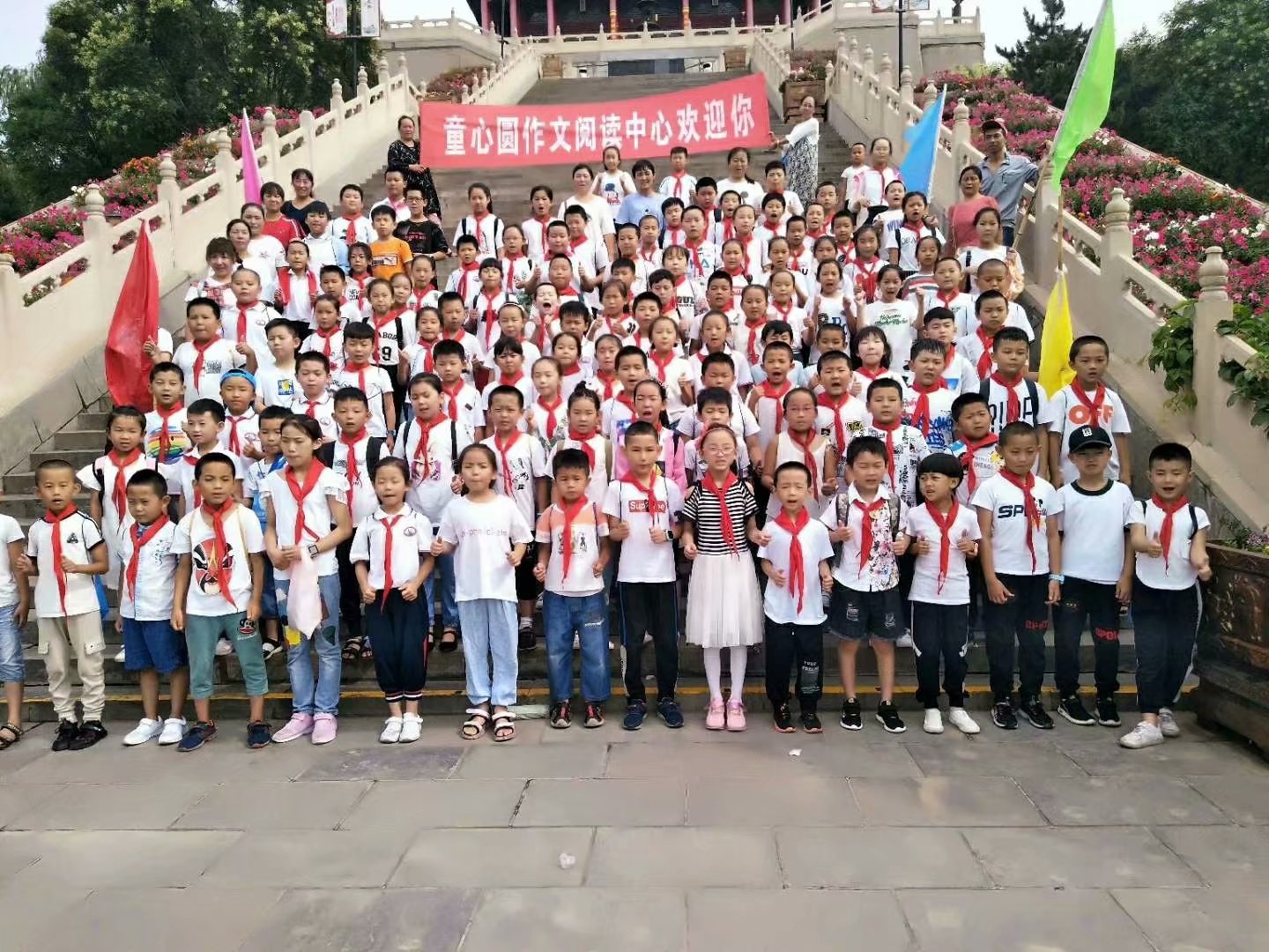 2019.7祝融公园留影.jpg